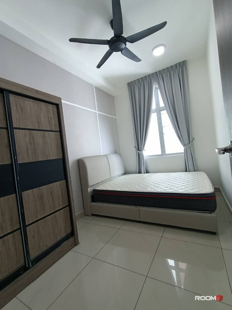 Room for rent at SKS Habitat Apartment @ Larkin Perdana