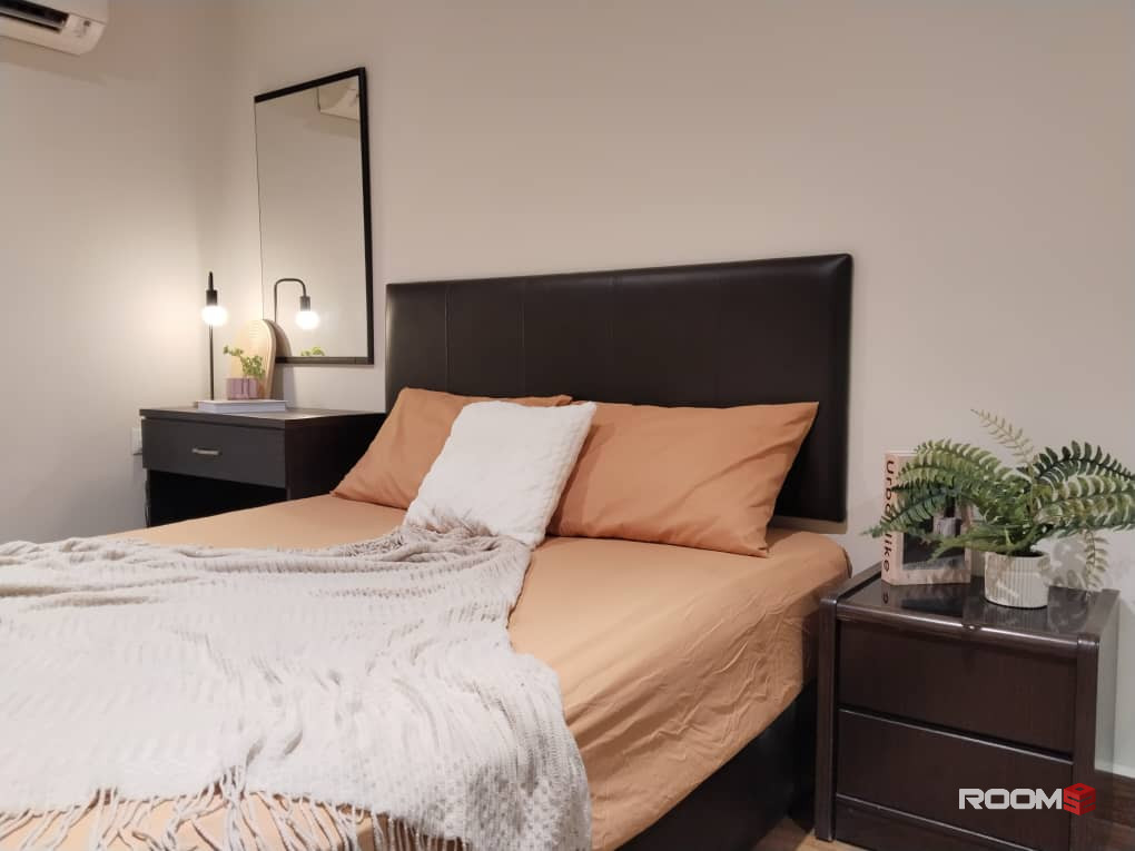 🔥ZERO DEPOSIT 🔥HOTBALLON Middle room for rent, 5Min Driving distance to ICITY. Move in ready ✅