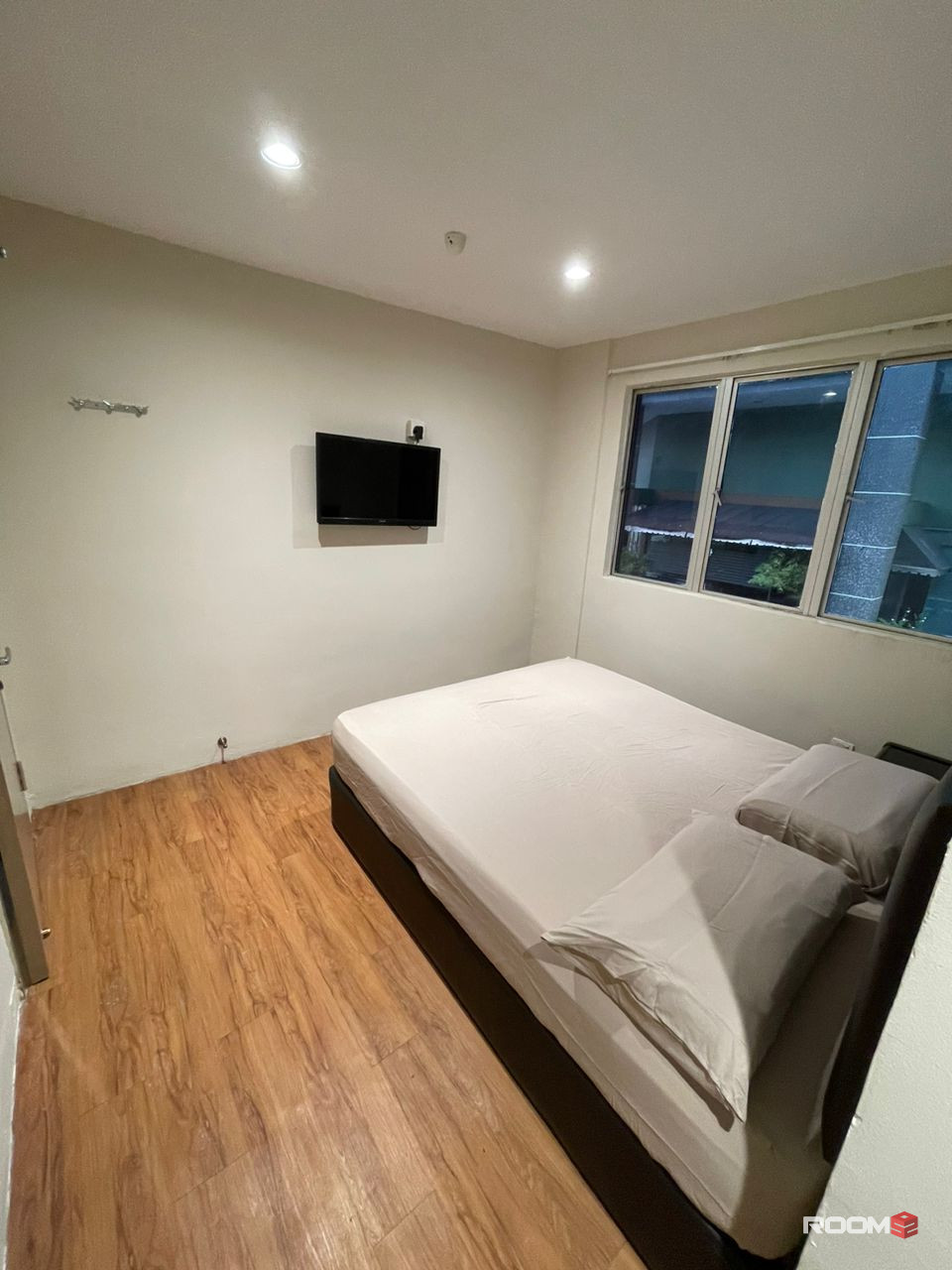 *Low Deposit Master Room with Private Bathroom @ Taman Intan, Klang near AEON Mall Bukit Raja