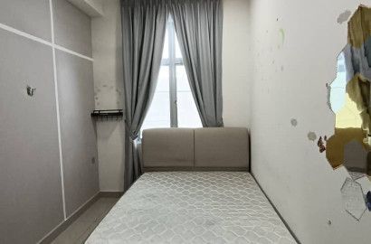 Female room at SKS Habitat @ Larkin Perdana