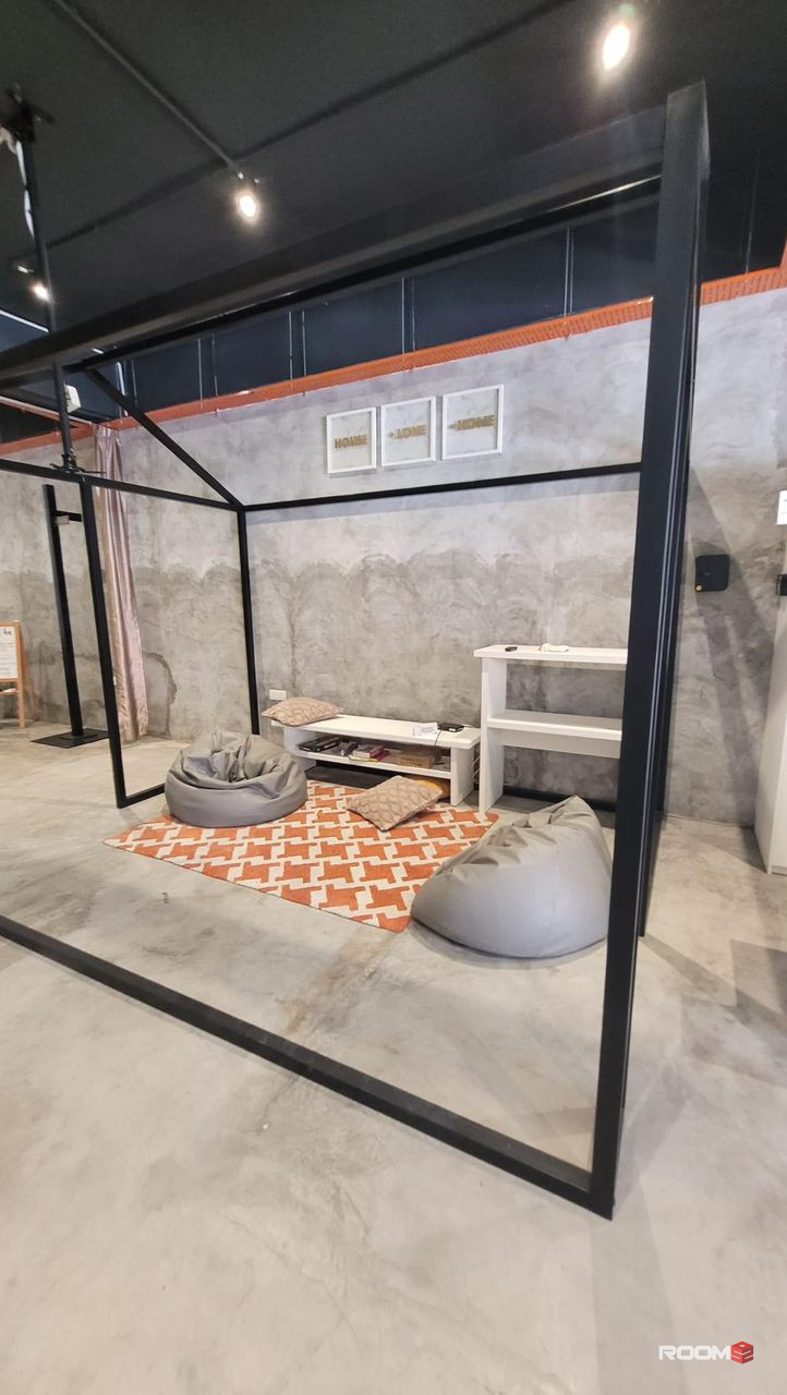 🤩ROOM FORN RENT AT SUBANG JAYA 🤩🚶‍♂️🚗Nearby Location: 📚MTI College - 6 mins Drive 📚Schwin College - 7 mins Walk 🚉