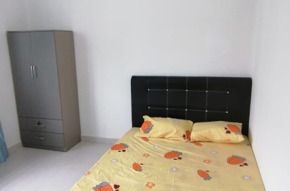 Female room for rent at Gelang Patah