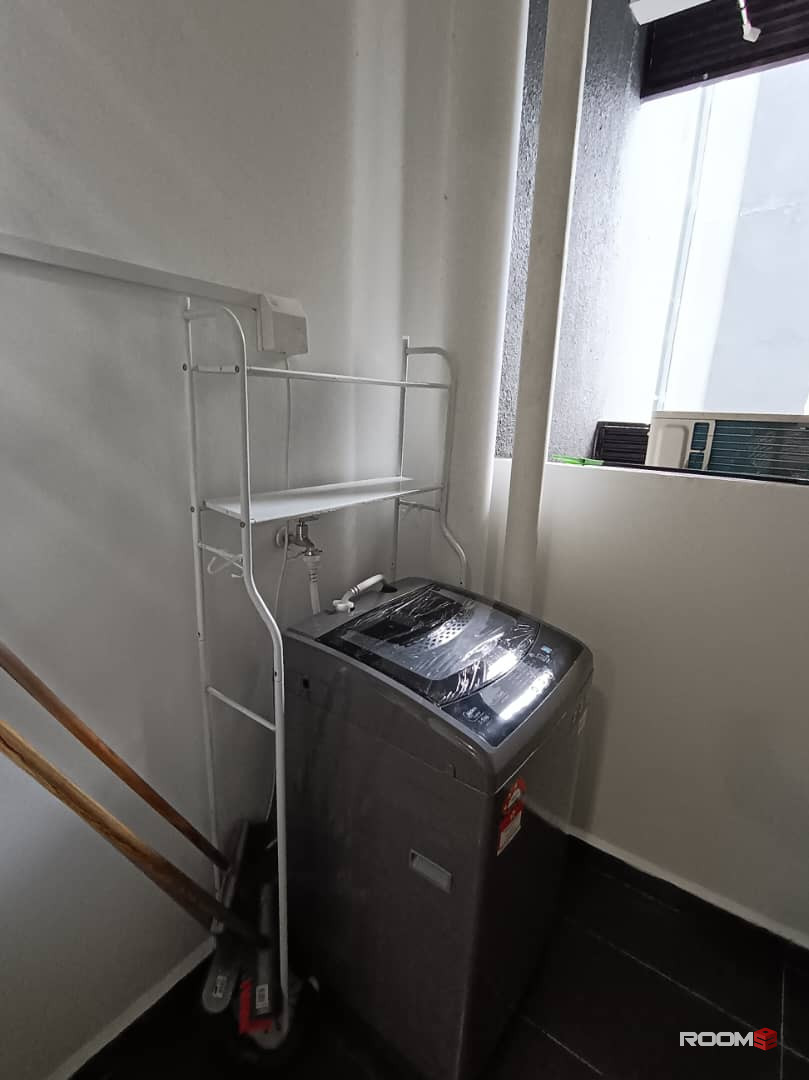 Male room for rent at D’Pristine @ Medini Near Legoland