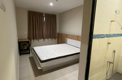 Working at UOA Business Park ❓ Check this Room attach with Toilet near to LRT Subang
