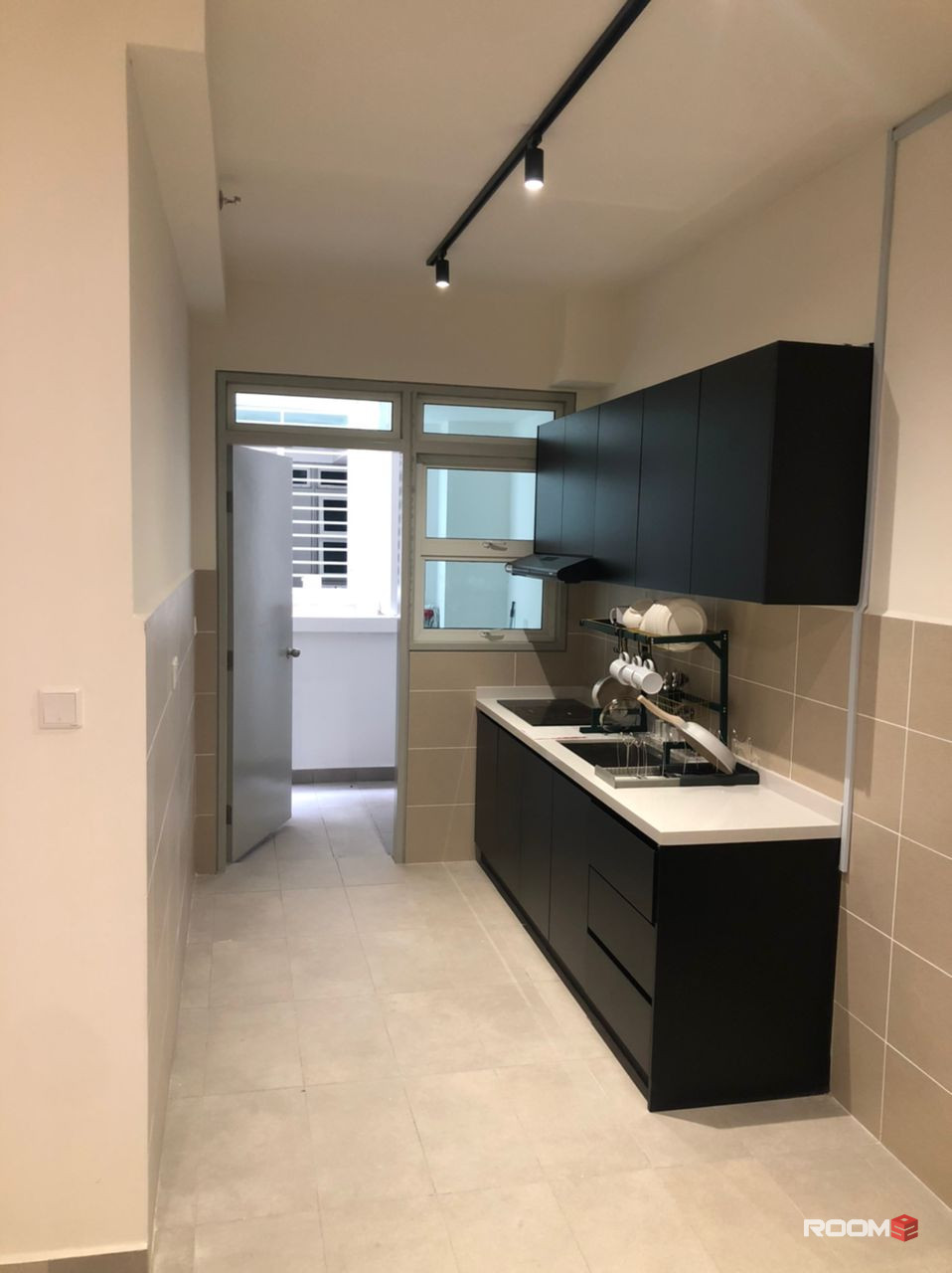 Residence Suasana Damansara Damai Master Room for rent
