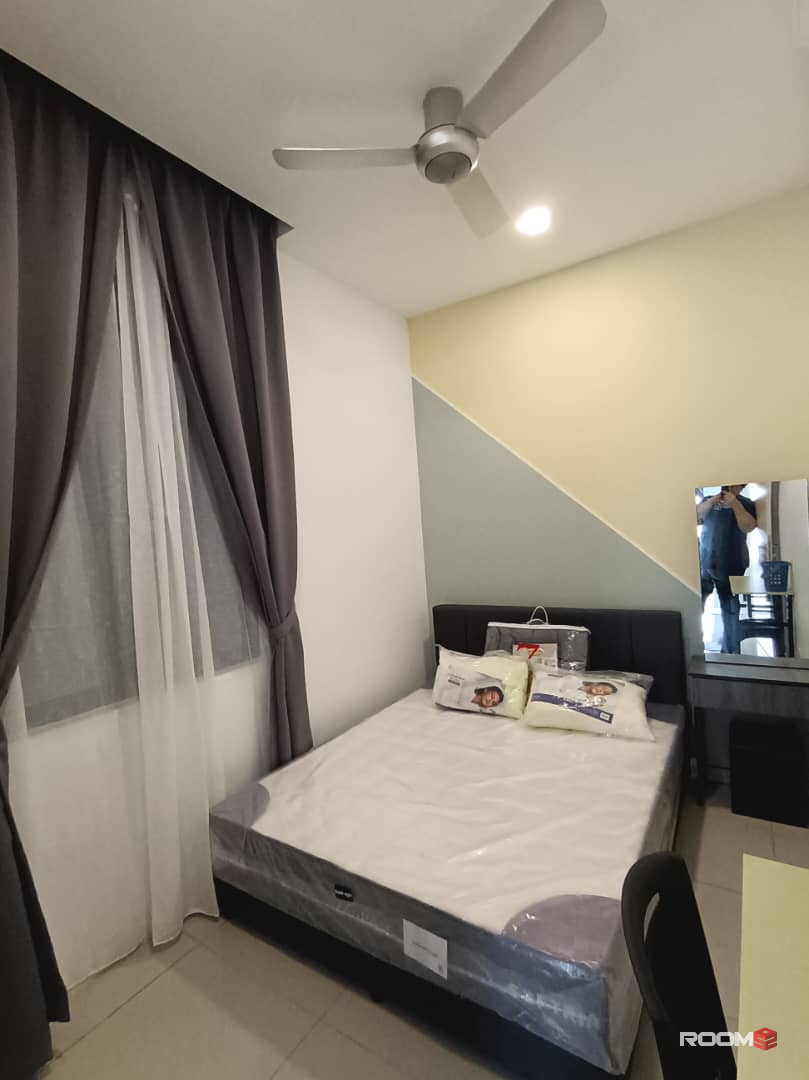Male room for rent at D’Pristine @ Medini Near Legoland