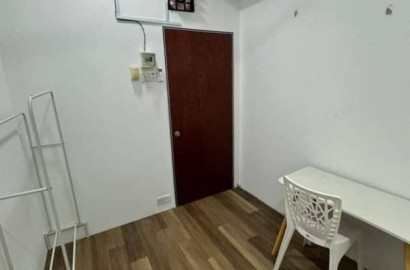 Year end sales last single room nearby Setia Alam