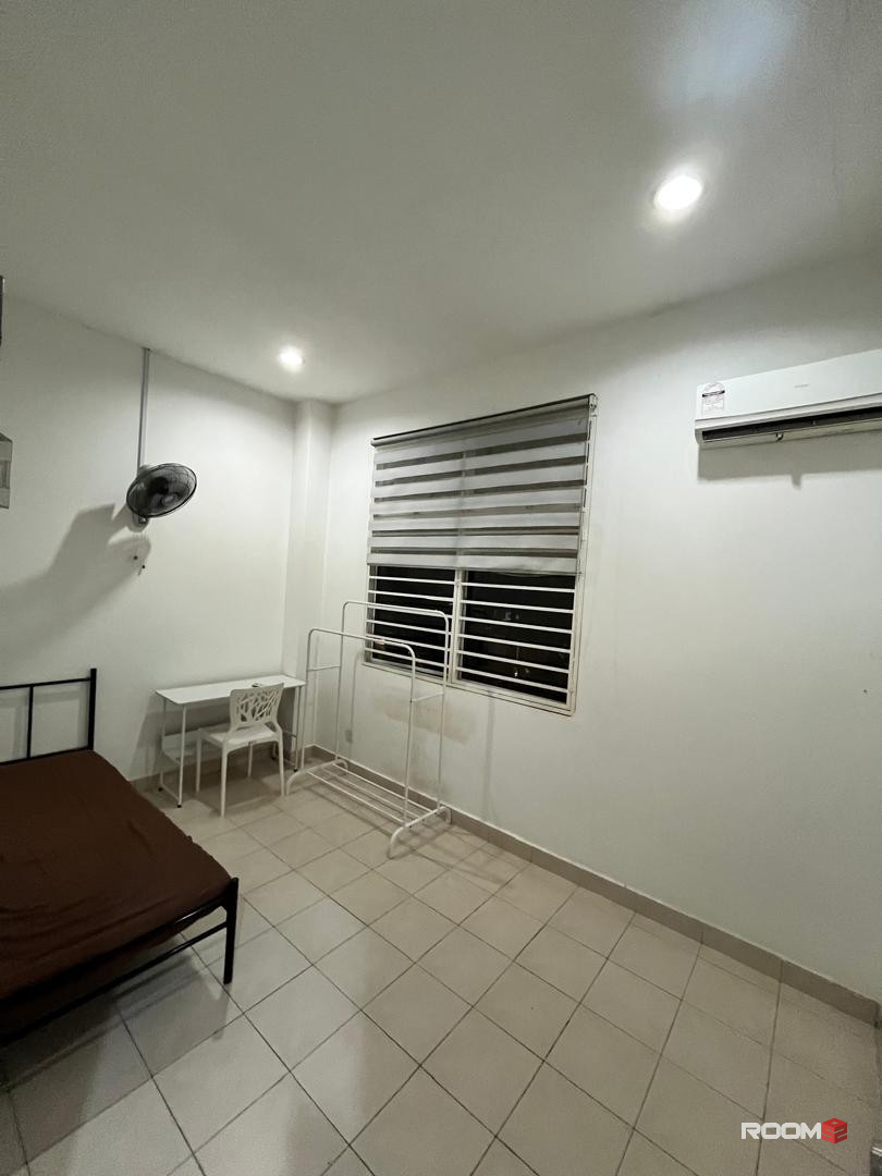 💕LOW DEPOSIT🔥🔥SETIA ALAM SINGLE ROOM FOR RENT 😍😍NEAR SETIA CITY MALL 🙌🙌