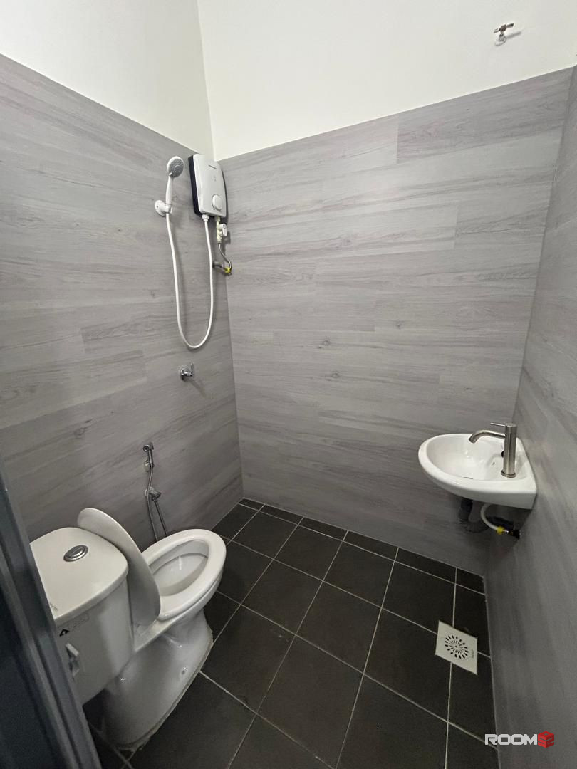 ❗📣Move in Immediately📣❗❗🕊️Early Bird Promo@ RM700 CHOW KIT 🕊️❗❗🛀🏼Private Room with Attached Bathroom 🛀🏼❗