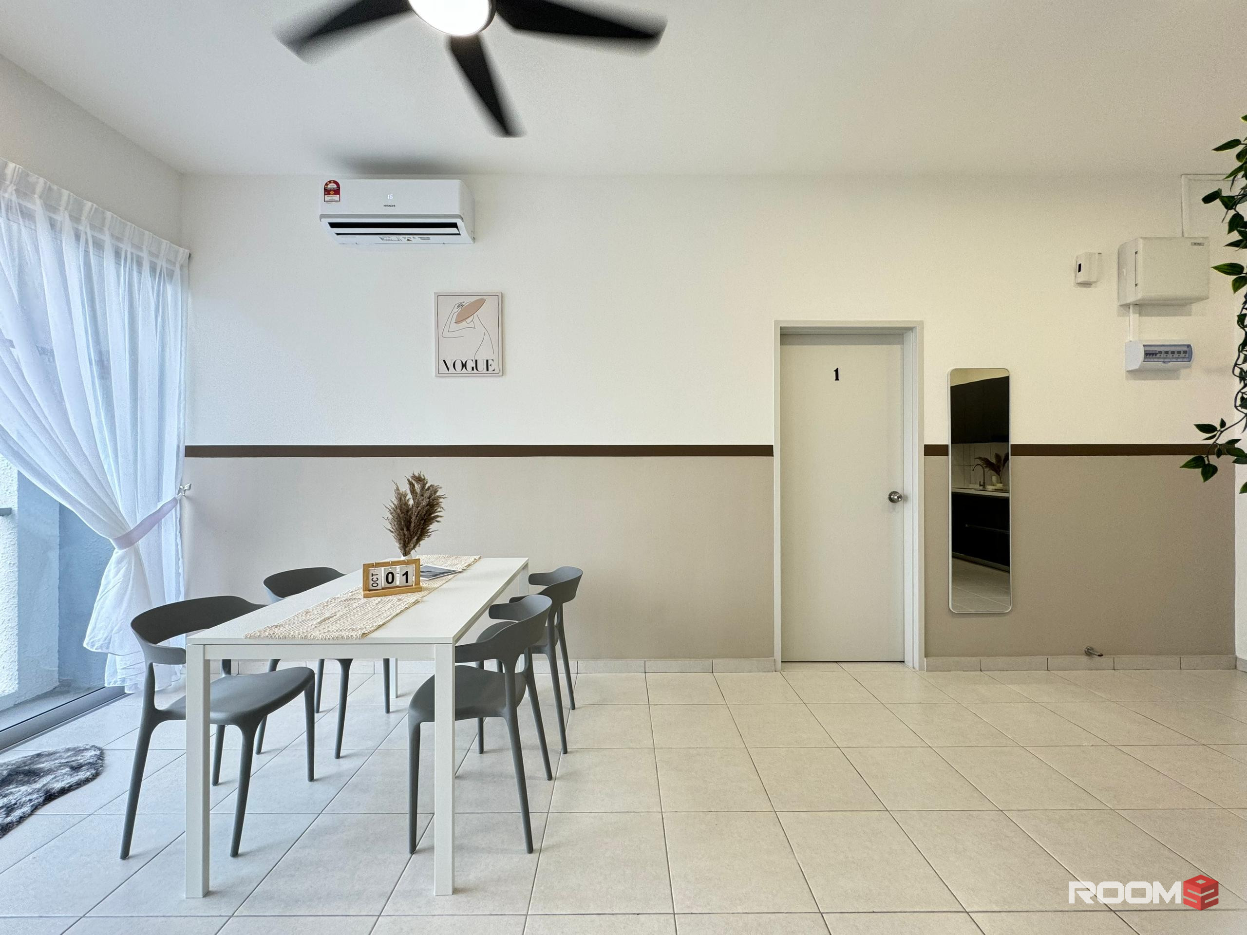 [Female je] New 100% Pixel City room 1min walk to LRT Salak Selatan