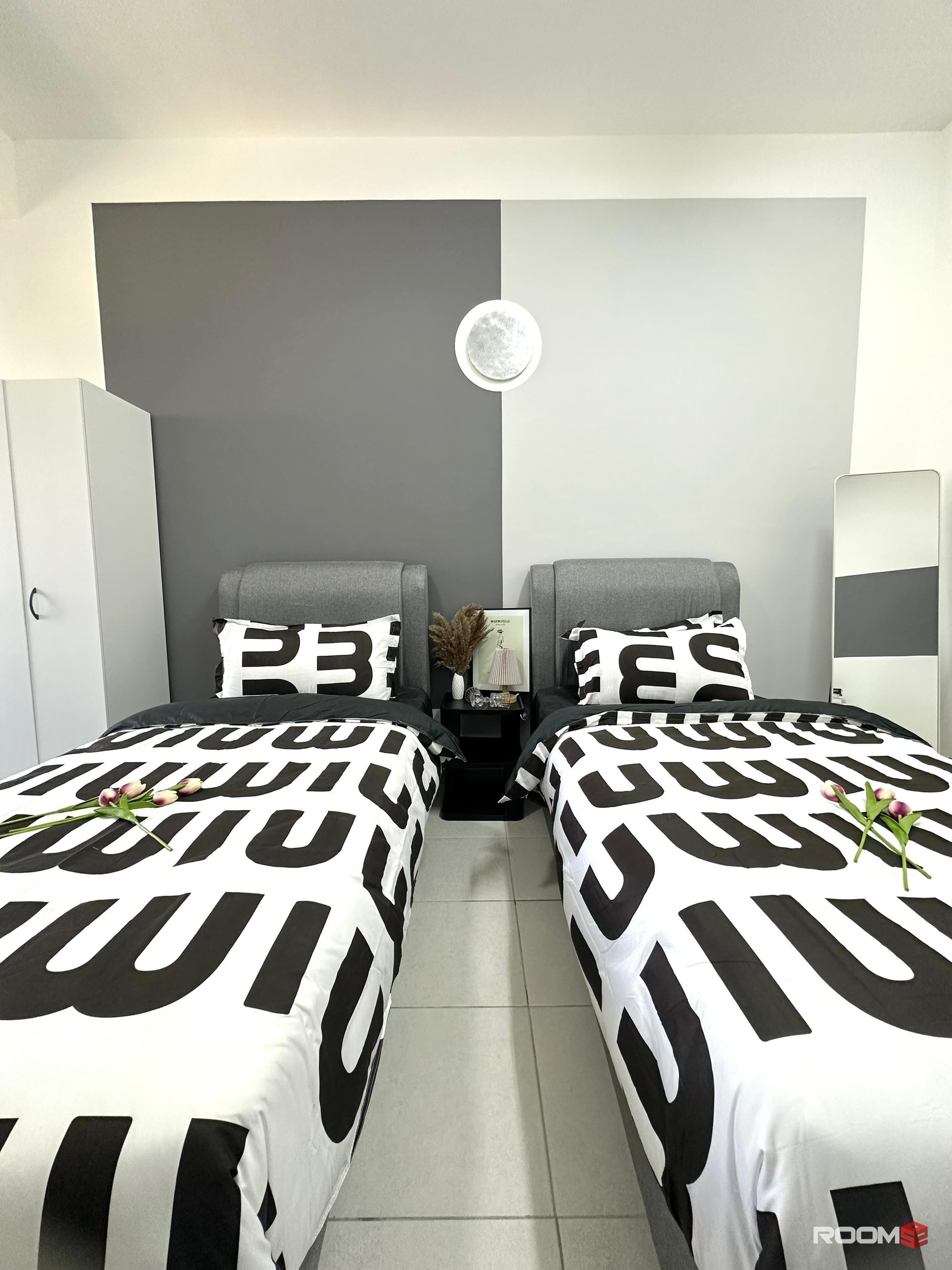 [Female je] New 100% Pixel City room 1min walk to LRT Salak Selatan