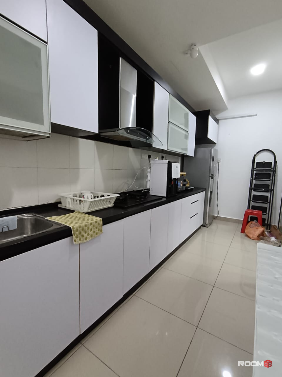 Female room for rent at SuriaMas Suite @ Larkin JB