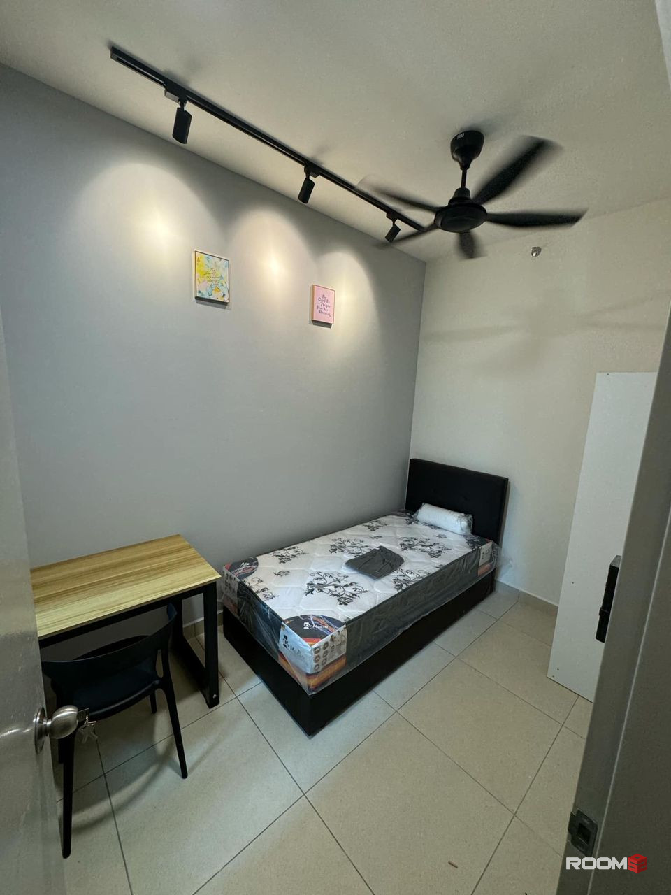 Residence Suasana Damansara Damai MediumRoom for rent