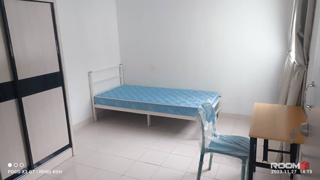 Male Room for rent at Denai Nusantara @ Gelang Patah