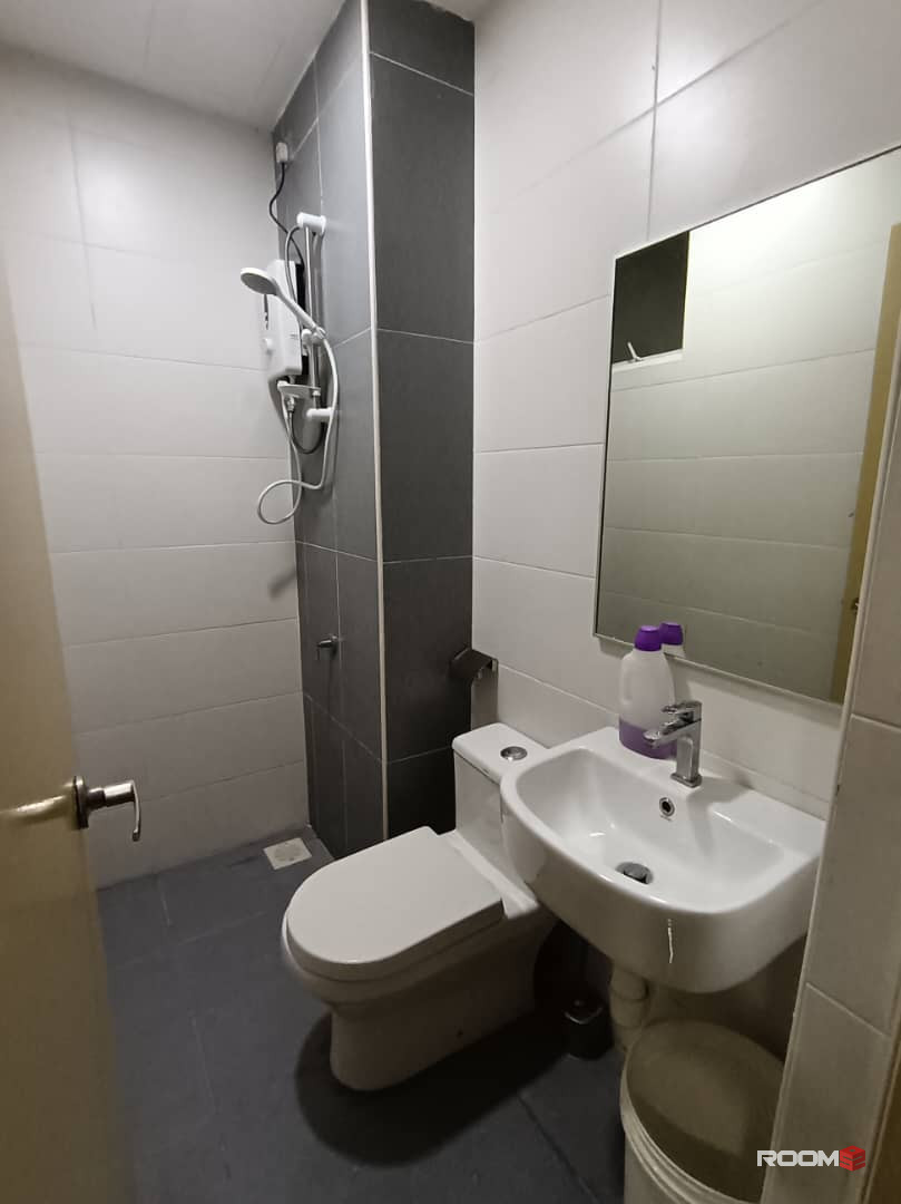 Male room for rent at Twin Danga Residence @ Iskandar Puteri