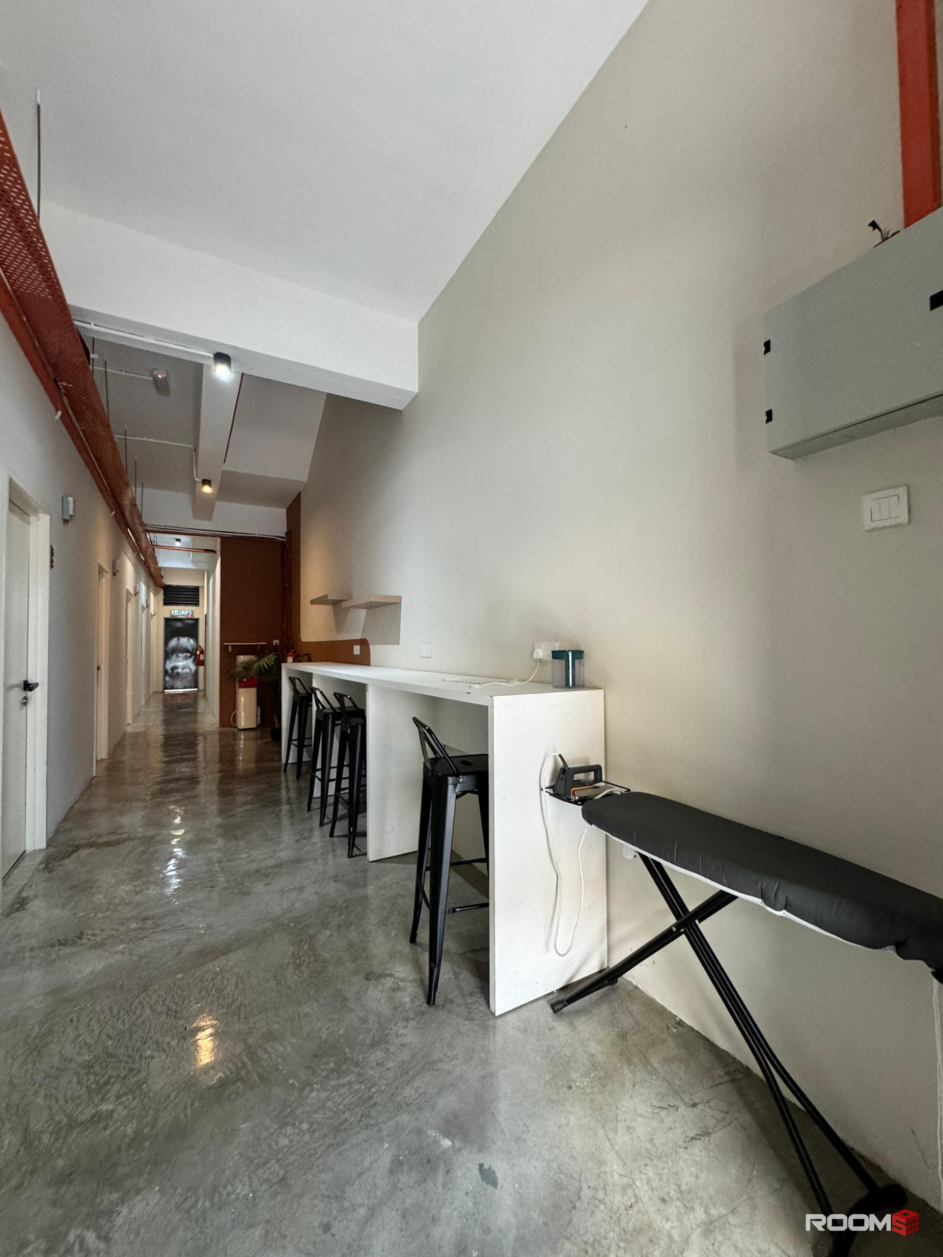 Master Queen Room Rent LOW DEPOSIT in USJ 21 Subang Jaya