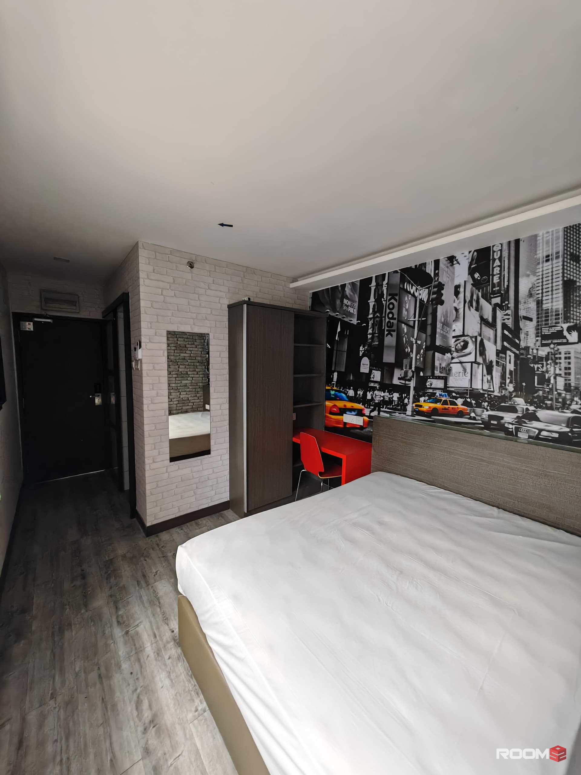 MALURI, CITY EDGE COLIVING MASTER ROOM TO RENT, ZERO DEPOSIT