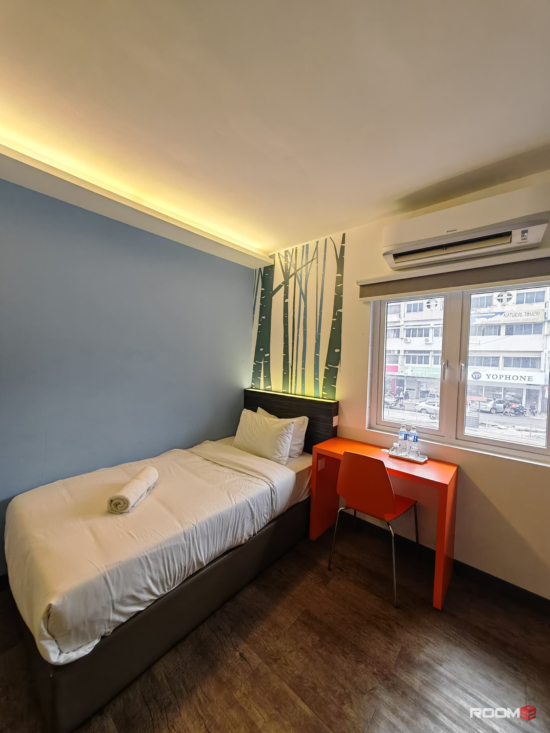 MALURI, CITY EDGE COLIVING MASTER ROOM TO RENT, ZERO DEPOSIT