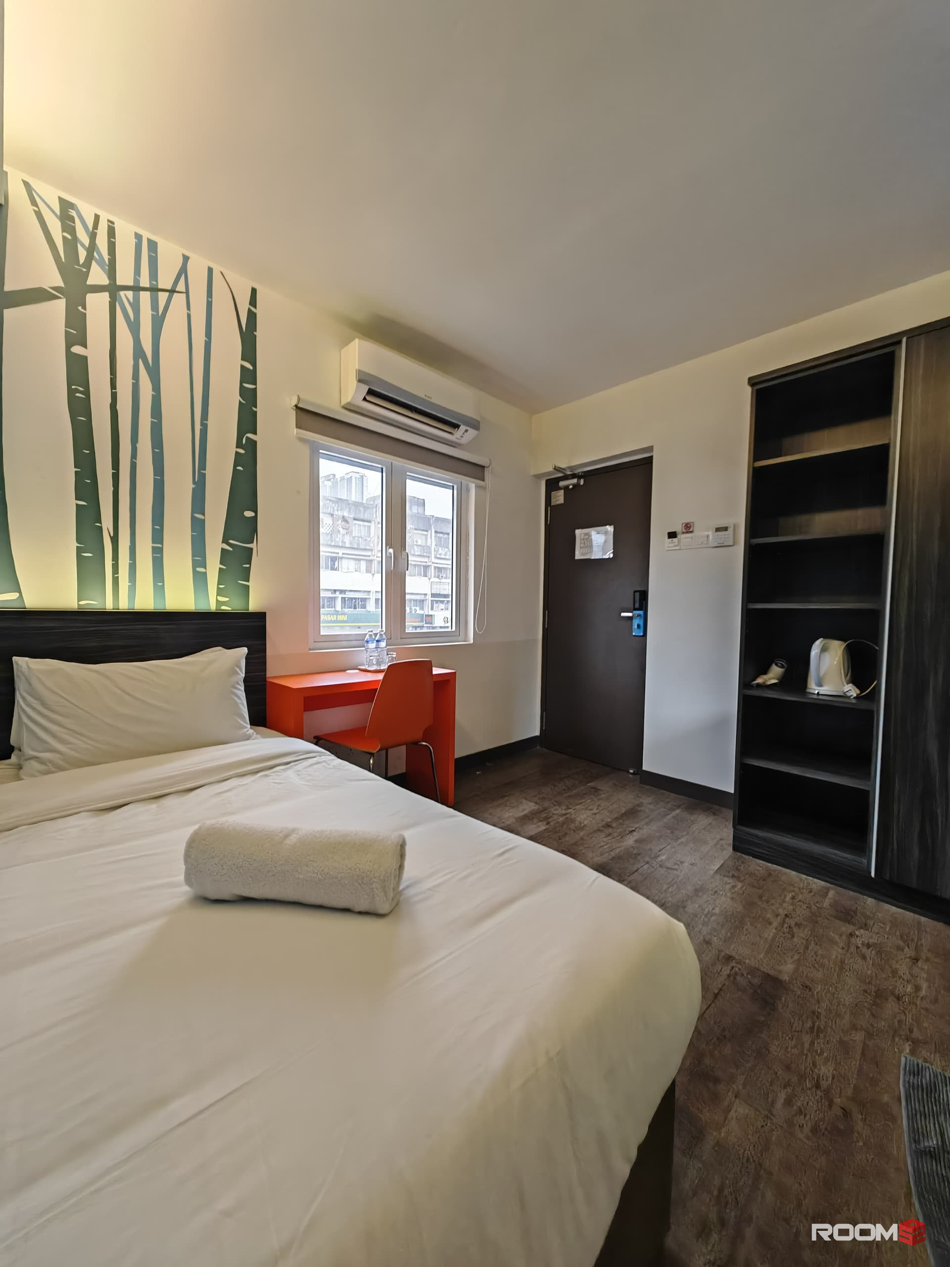 MALURI, CITY EDGE COLIVING MASTER ROOM TO RENT, ZERO DEPOSIT