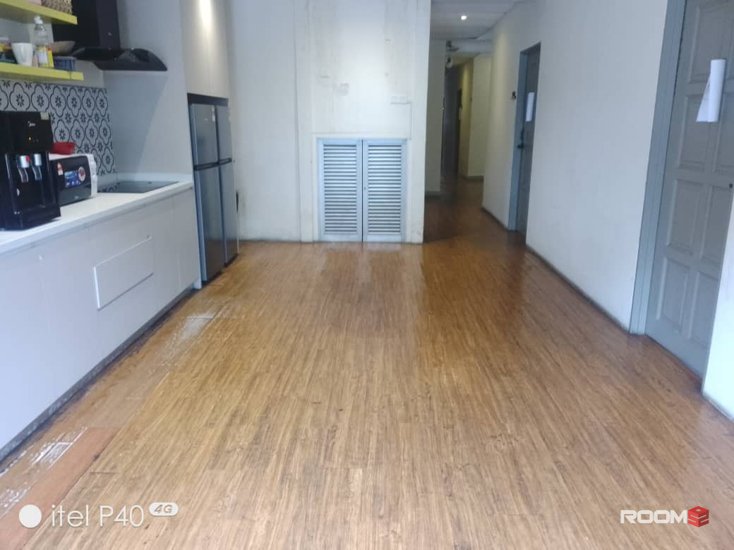 SS3, PETALING JAYA, MASTER ROOM TO RENT IN CASAVILLA  , ZERO DEPOSIT