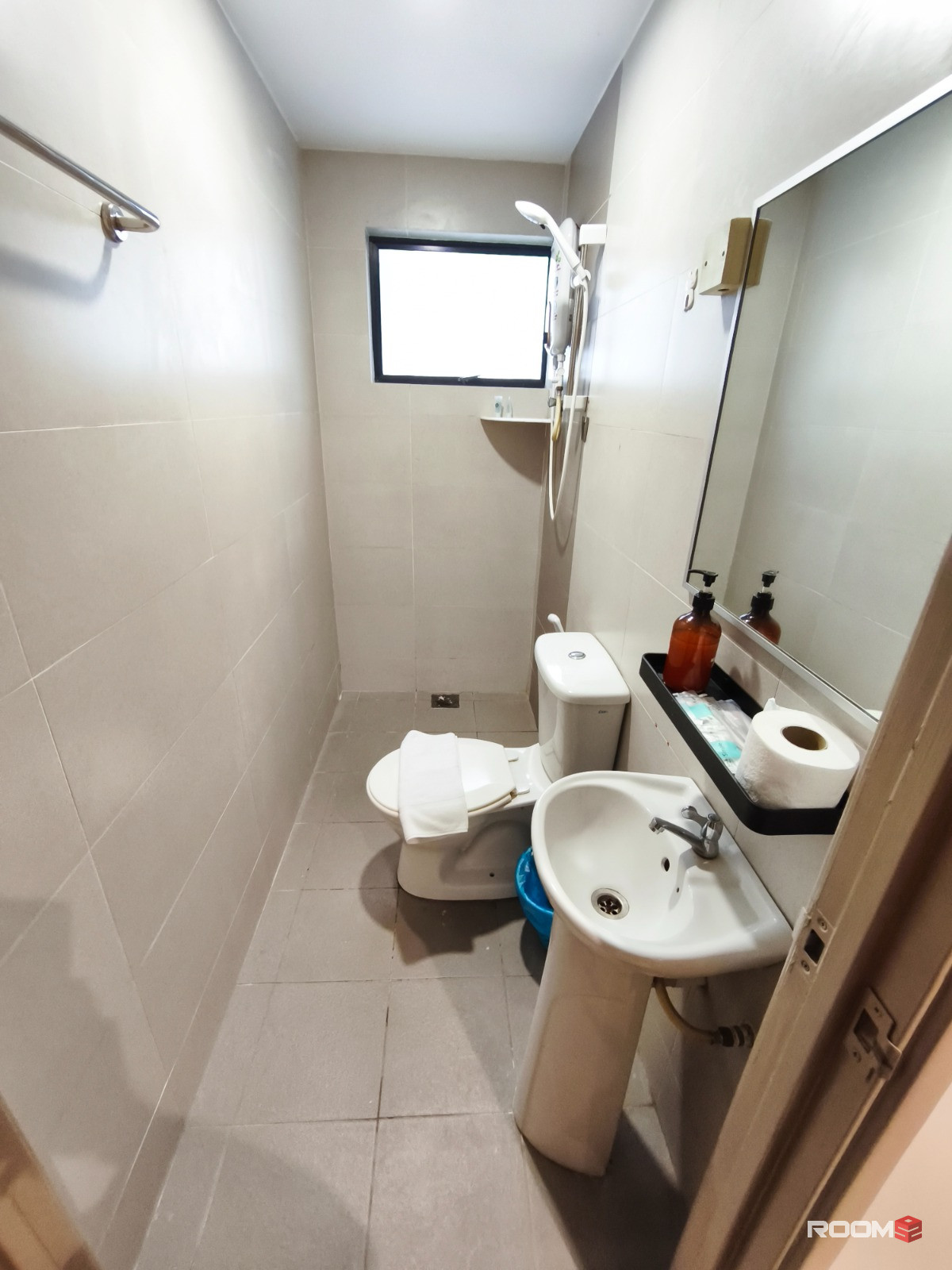 🌟MASTER ROOM ATTACHED PRIVATE BATHROOM🌟 @ Swiss Cottage 🚶‍1 mins to KPJ Tawakkal KL Specialist Hospital