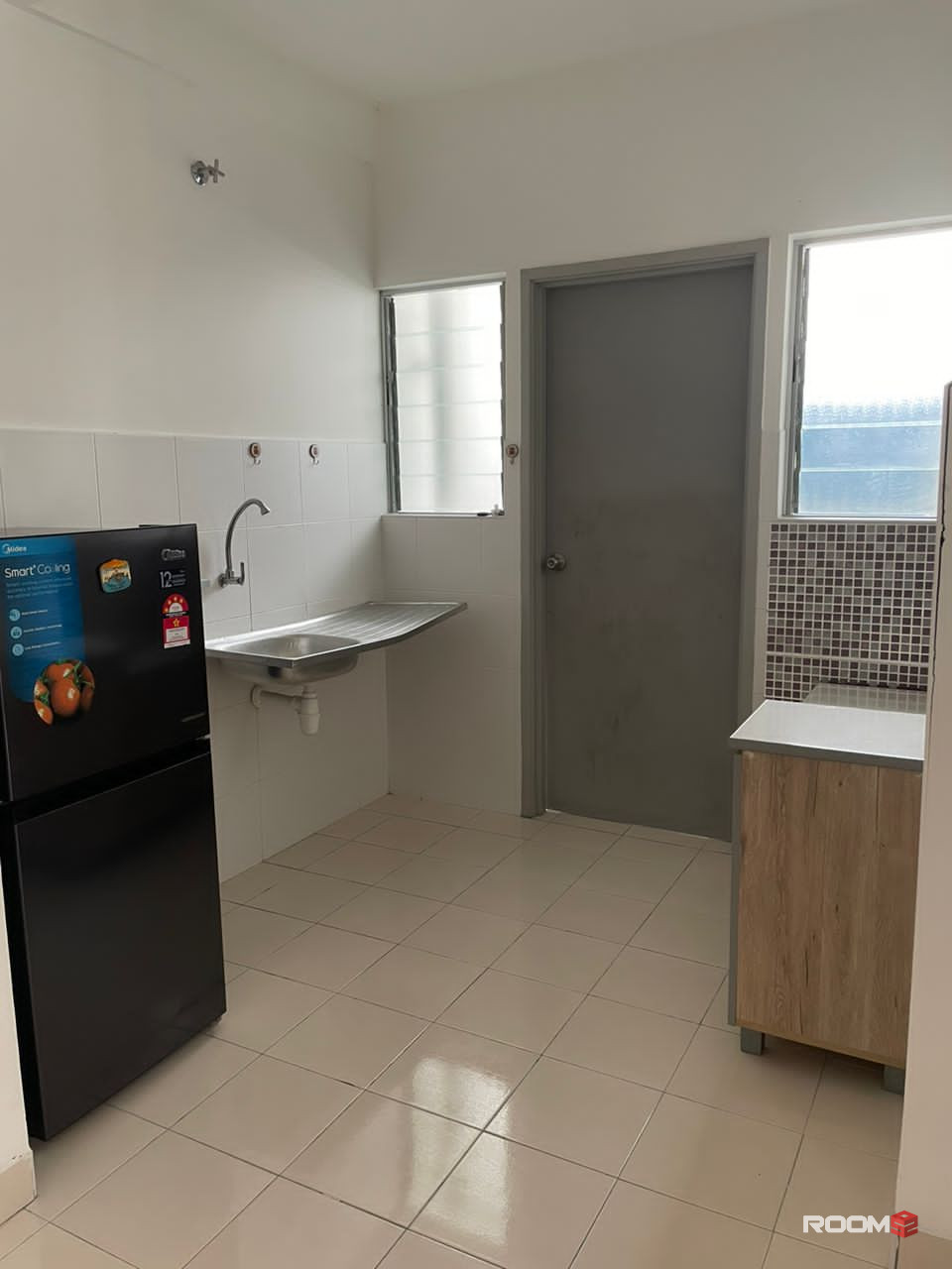 Male Room for rent at Denai Nusantara @ Gelang Patah