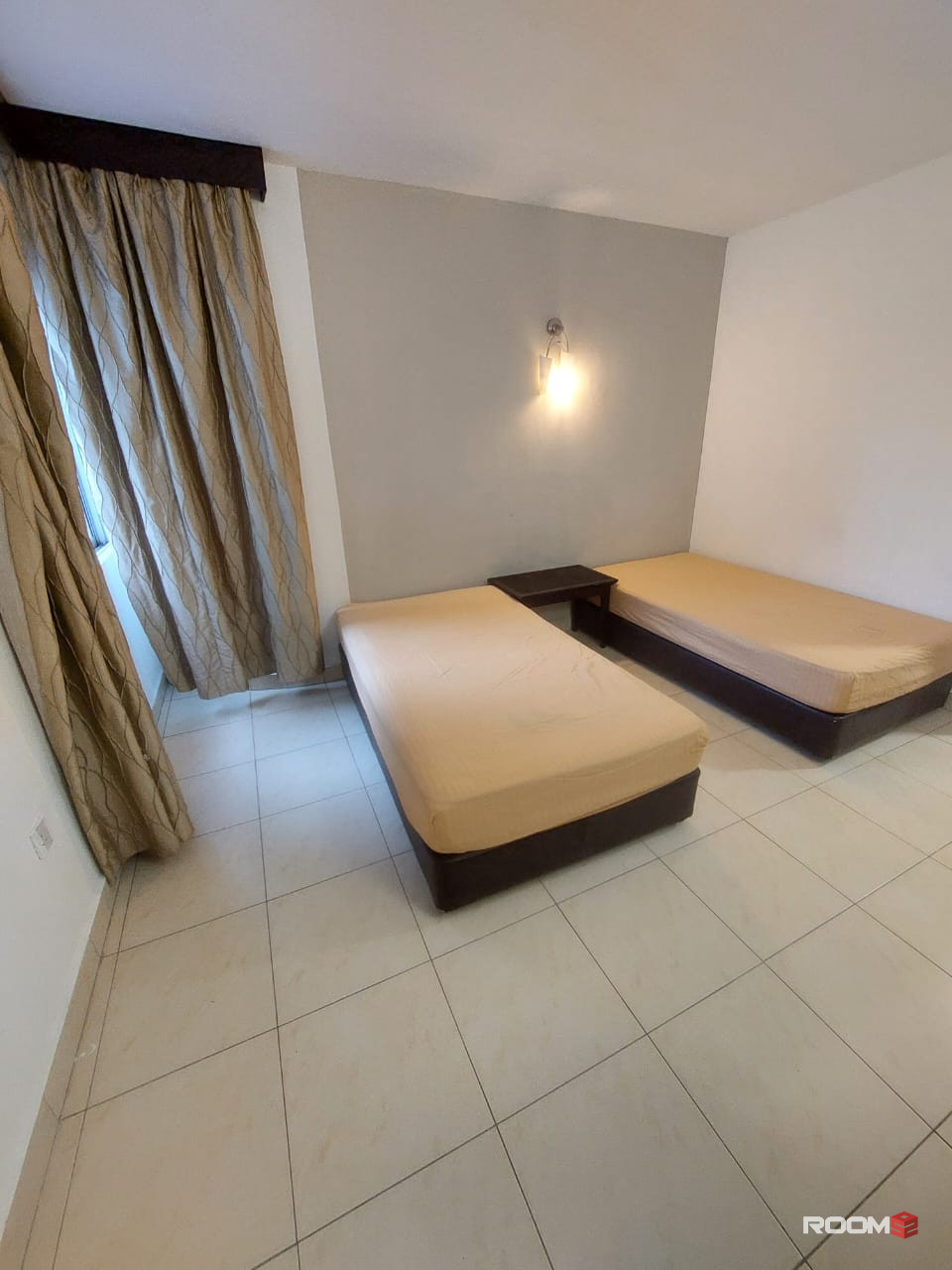 📍🌟8 min to CIQ-Fully equipped with wifi, private bathroom and zero deposit available🌟😎