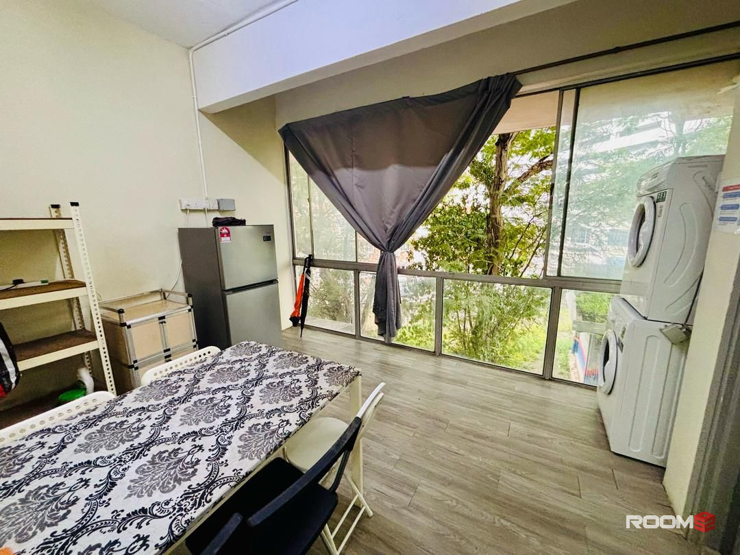 SUBANG JAYA , SINGLE ROOM TO RENT SS15, ZERO DEPSOIT