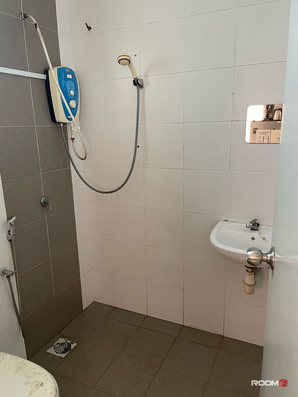 ONE MONTH DEPOSIT 🌟 NON SHARING SINGLE ROOM at JENJAROM