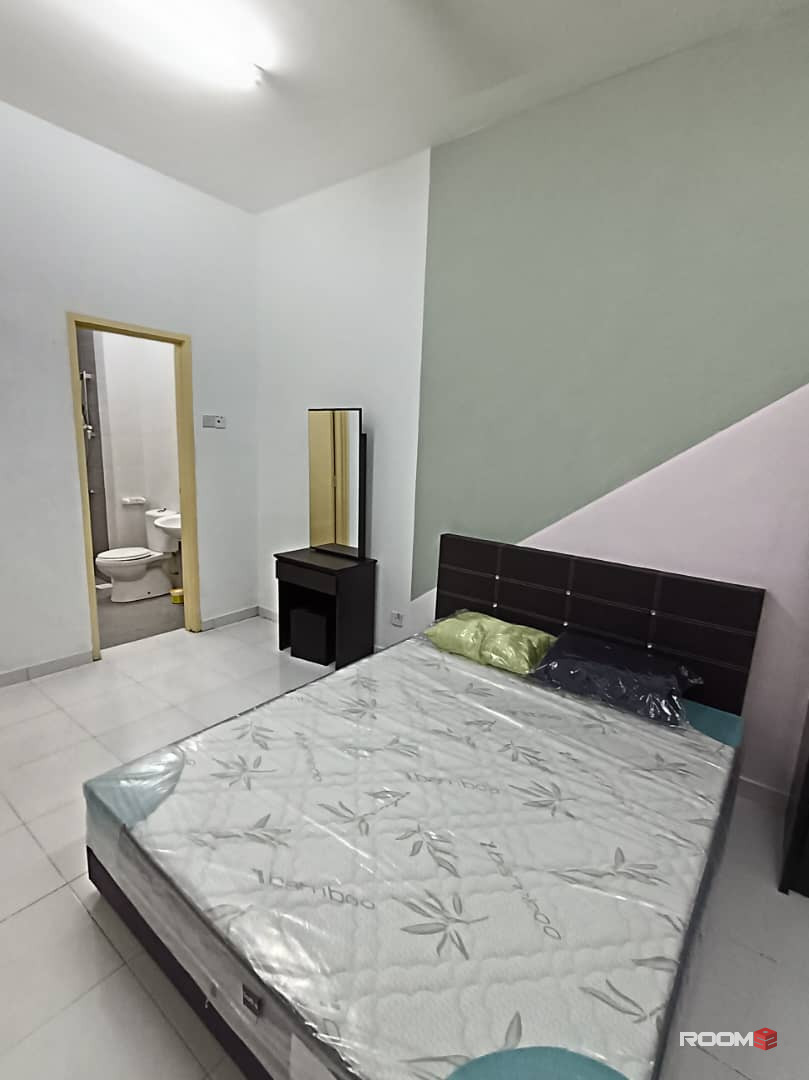 Room for rent at Jentayu Residency @ Tampoi