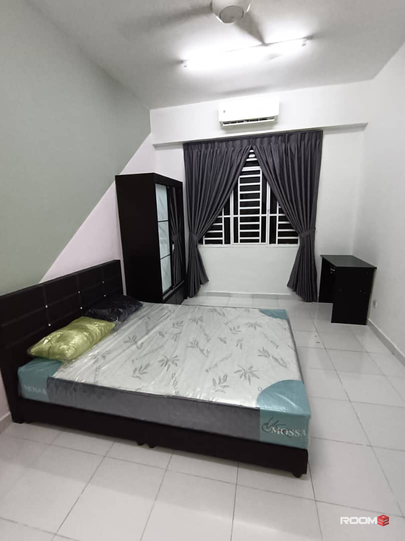 Room for rent at Jentayu Residency @ Tampoi