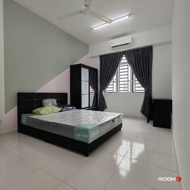 Room for rent at Jentayu Residency @ Tampoi