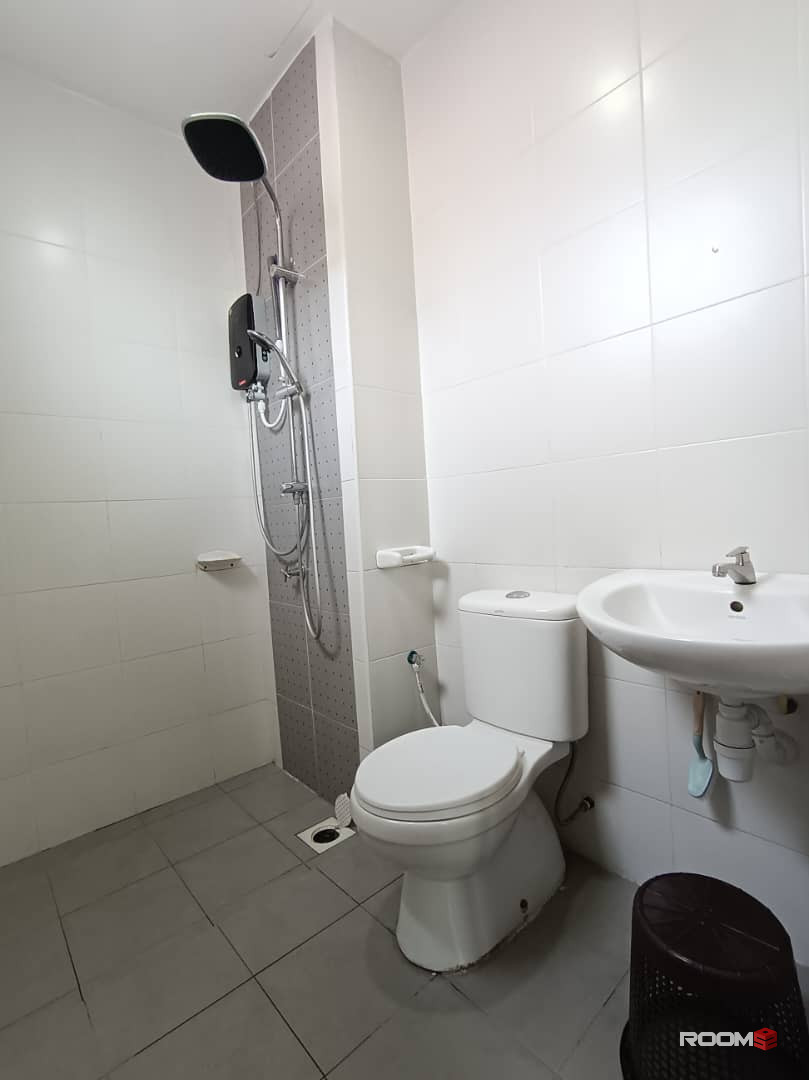Room for rent at Jentayu Residency @ Tampoi
