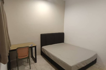 SINGLE ROOM, FREE WIFI, 5 MIN WALK TO CIQ