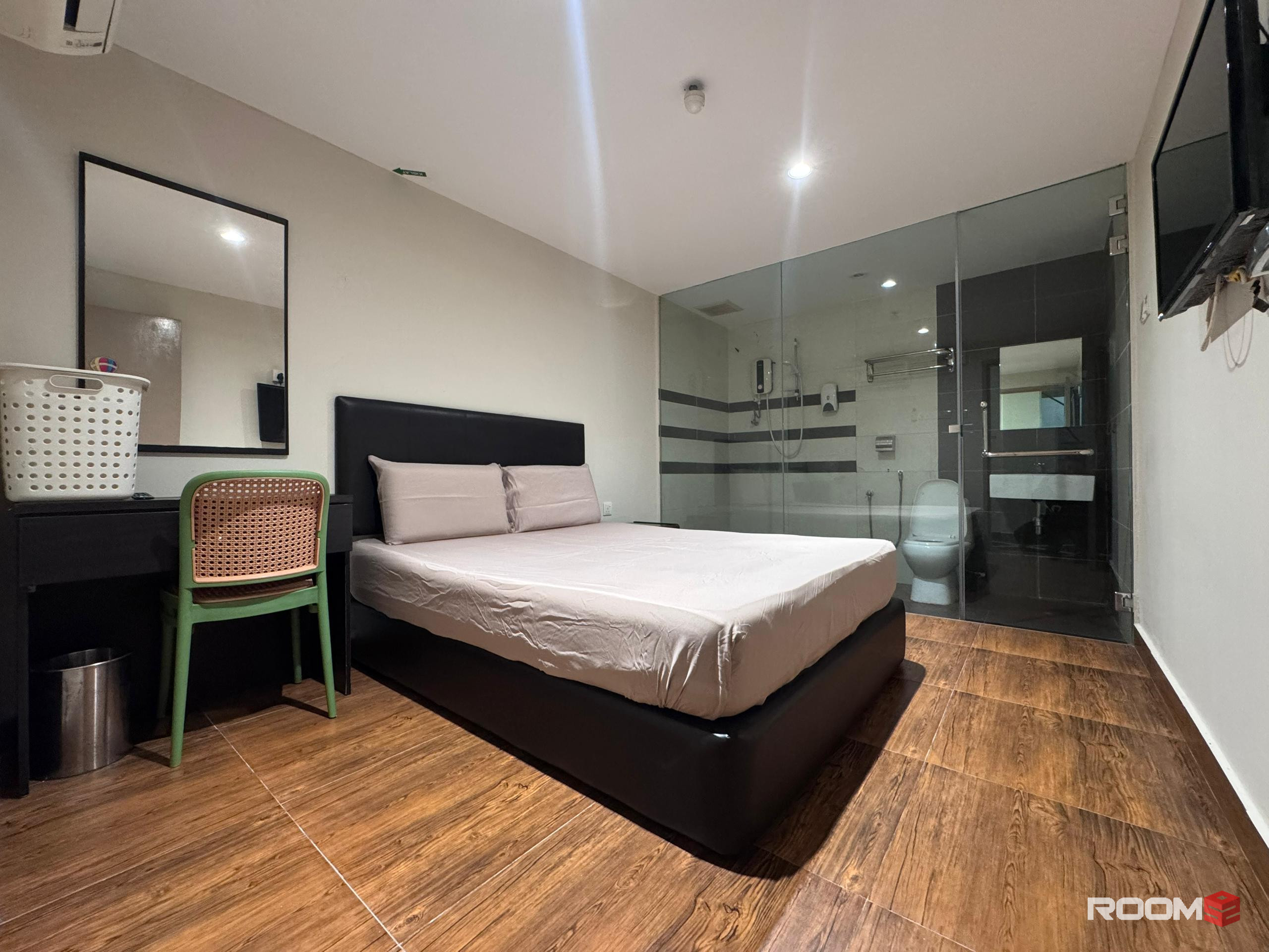 Taman Intan, Hot Ballon Coliving To Rent, Zero Deposit