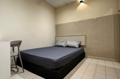 🚶 3 MINS TO BUS STOPS 🚶 🏡 Private Master Room @ Damansara Utama 🏡 ‼️ ZERO DEPOSIT ‼️