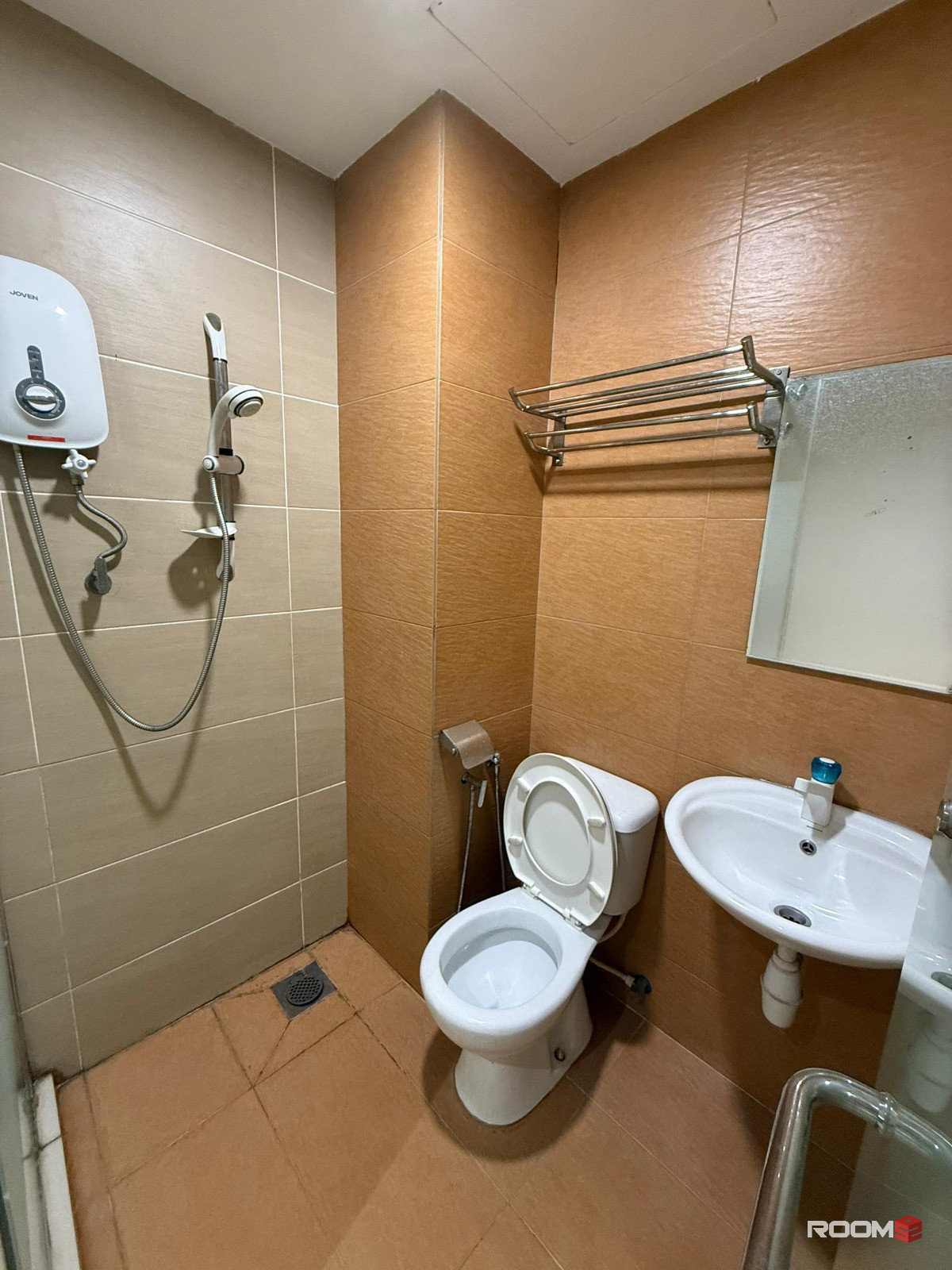 kajang , Coliving Master Room to Rent, Zero deposit