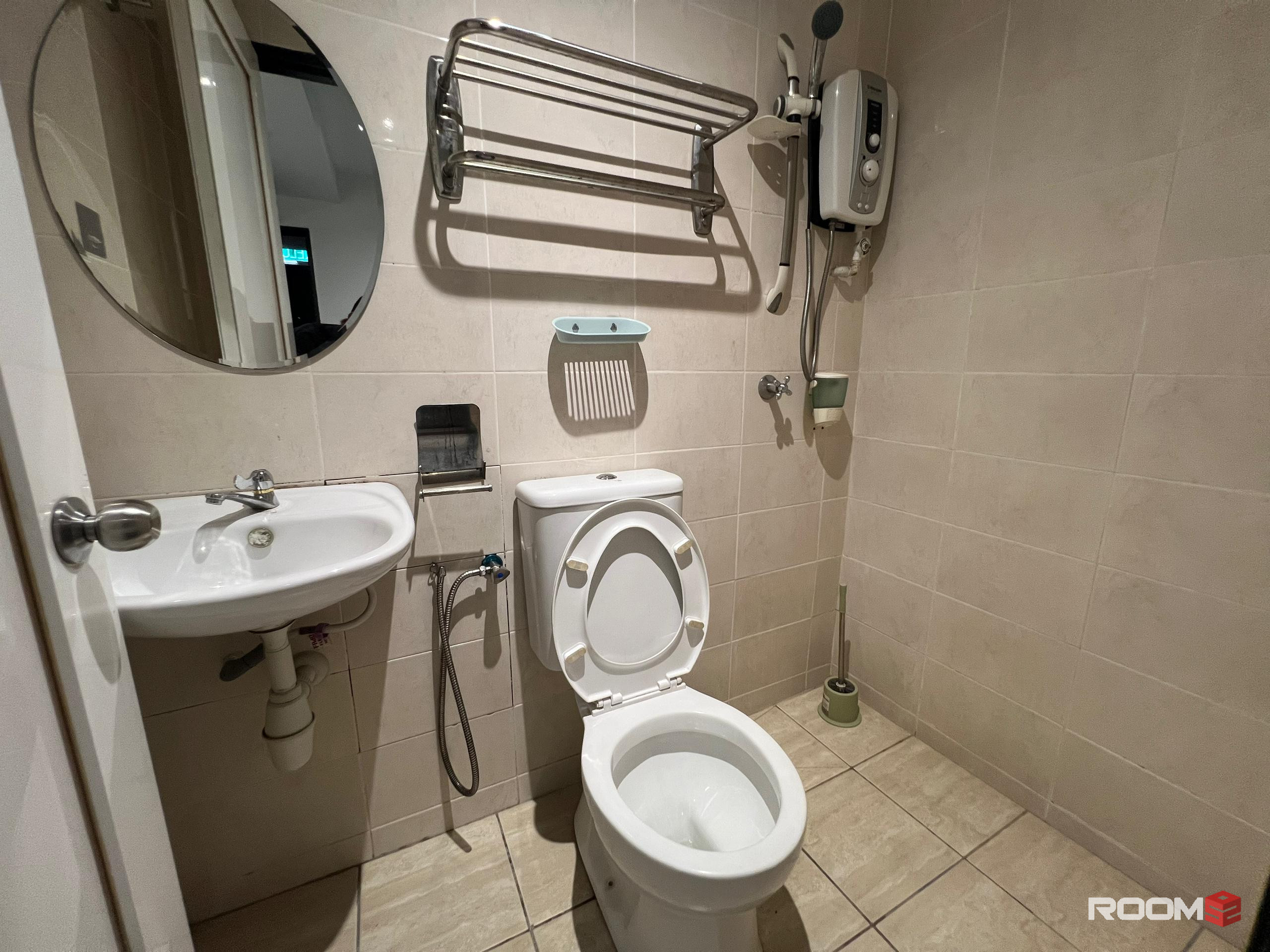 Zero Deposit in Damansara Perdana 📍📍📍Hotel Concept Co-Living 🔥🔥🔥 Move in Immediately ✅✅✅