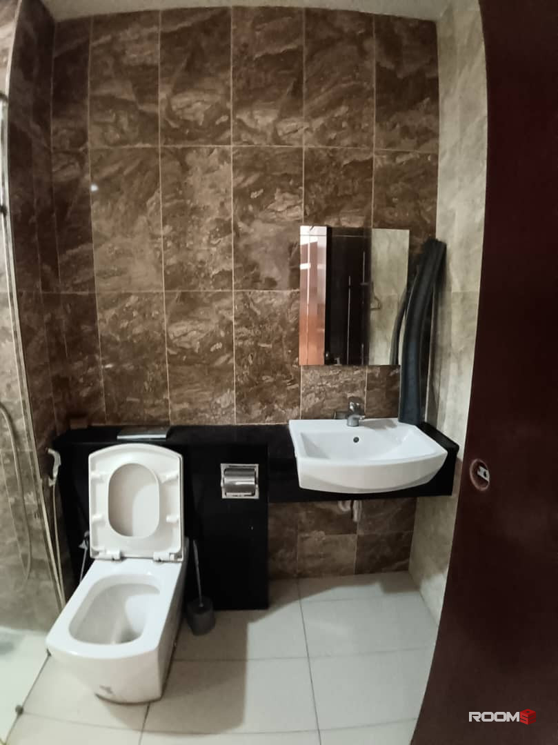 Room for rent at Paragon Suites @ CIQ JB Town