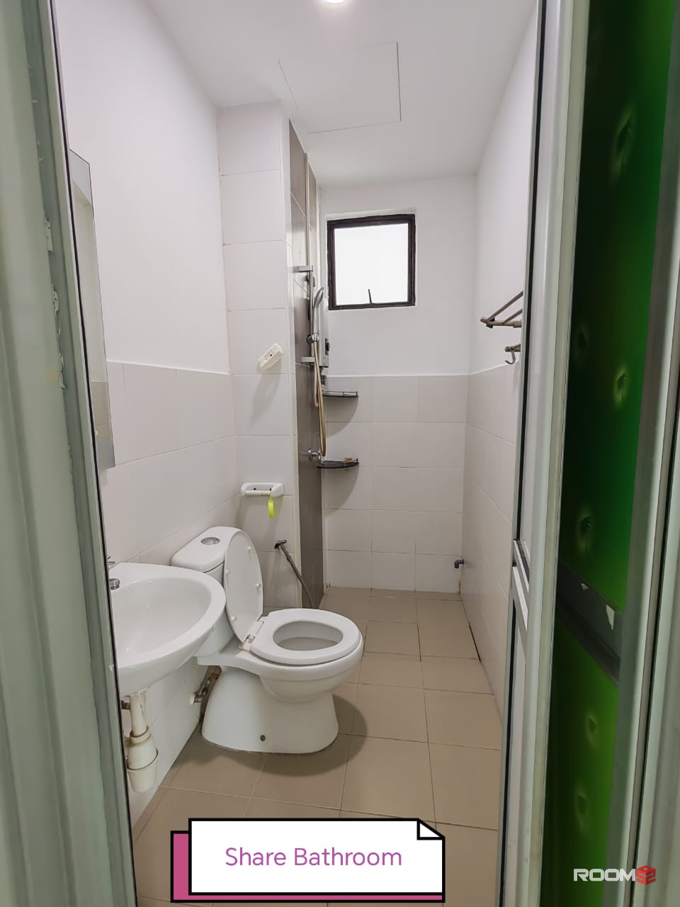 Female room for rent at Jentayu Residency @ Tampoi