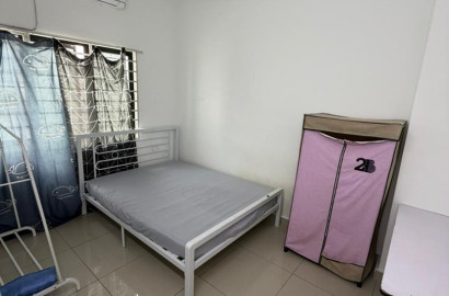 🔥LOW DEPOSIT🔥SETIA ALAM KLANG COUPLE MIDDLE ROOM FOR RENT🏠NEARBY SETIA CITY MALL ,TOP GLOVE , NIH , NKVE🎉🎉🎉