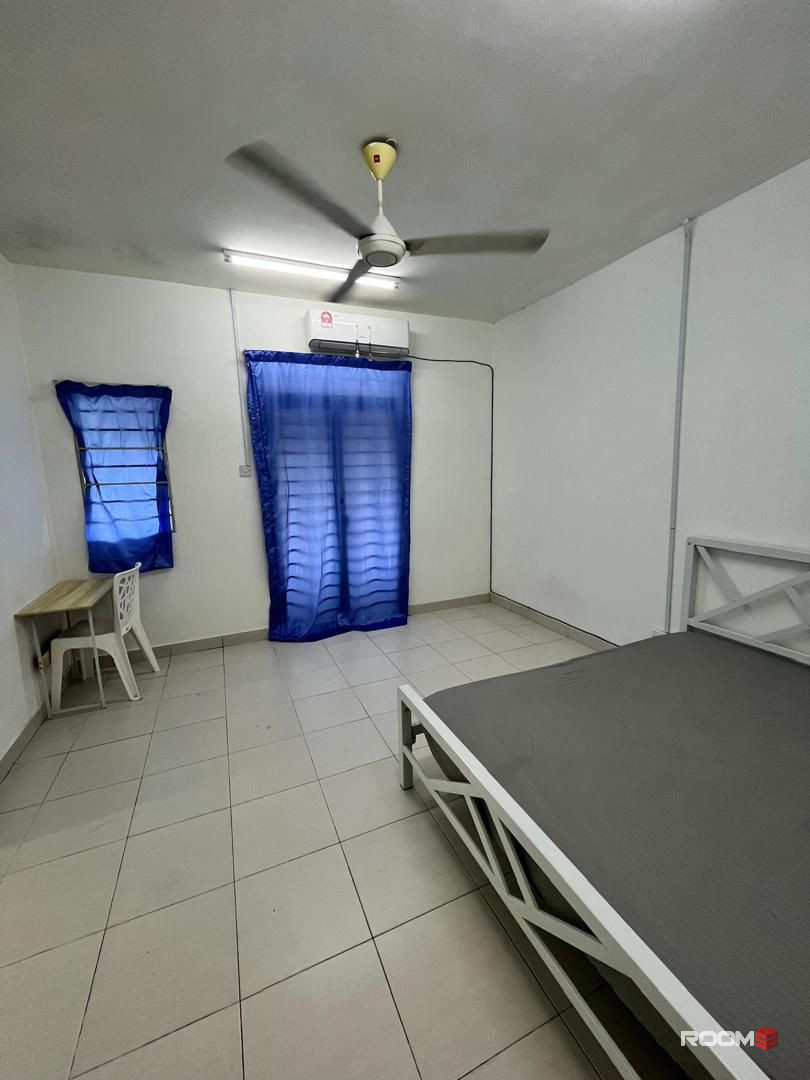 💥LOW DEPOSIT💥SETIA ALAM KLANG SPACIOUS MASTER ROOM FOR RENT🔥🔥🔥NEARBY SETIA CITY MALL , TAIPAN , KOSSAN , NIH 🎏🎏