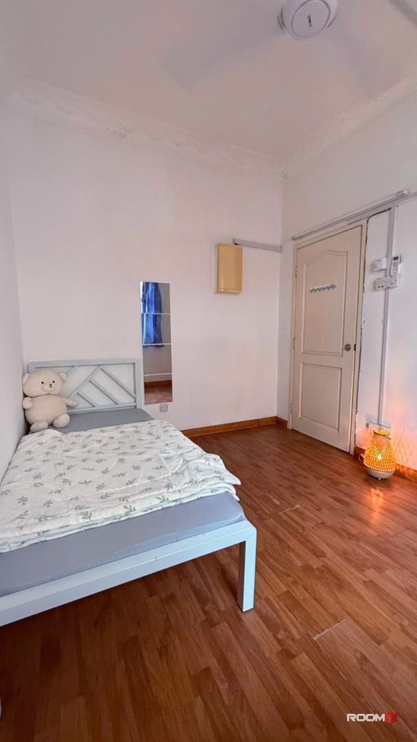 Medium Room For Rent RM600 | Weekly Cleaning | Fully Furnished | Setia Alam