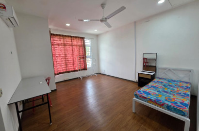 Bilik Sewa Murah at Kota Kemuning, Shah Alam with Air-Cond ❄️