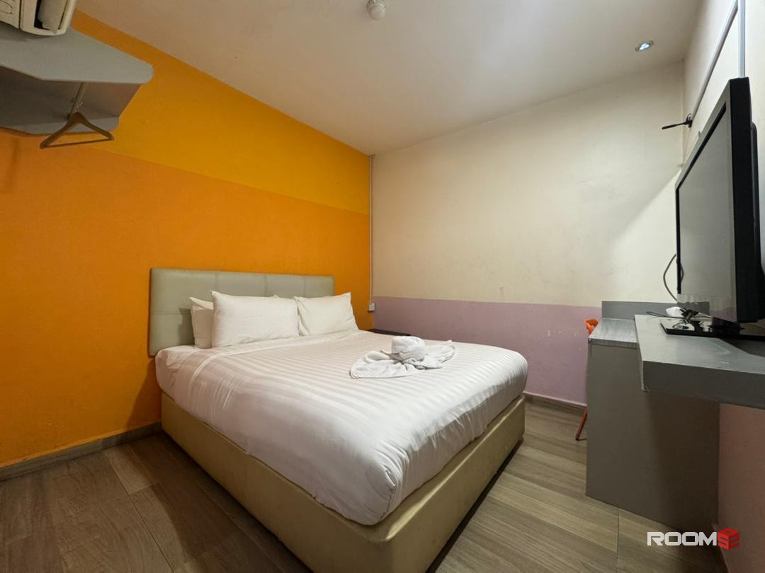 Raya Offer 🌙 Zero Depo Room + Private Toilet near to MRT Kuchai Lama