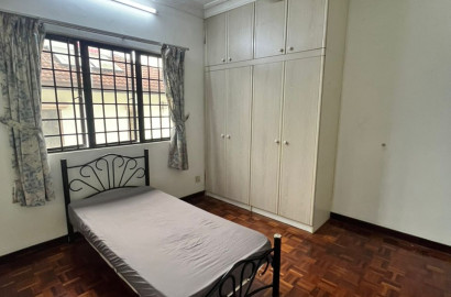 ‼️LOW DEPOSIT‼️BANDAR UTAMA PETALING JAYA MIDDLE ROOM FOR RENT🏡NEARBY ONE UTAMA 、MRT🚊🚊🚊