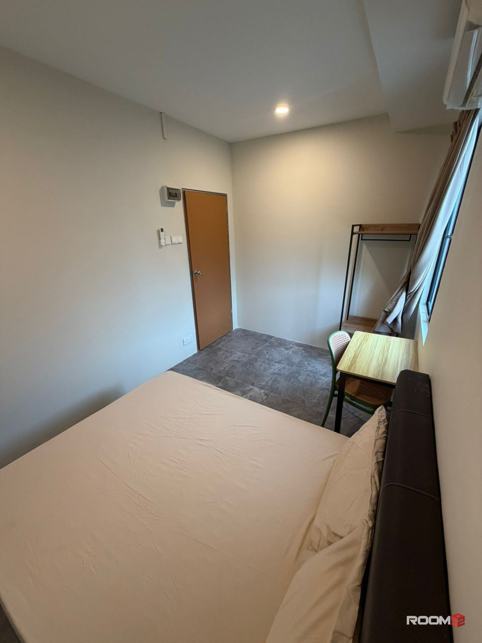 🚩 HOTEL SENIMAN@JLN IPOH MASTER ROOM FOR RENT🏡4Min Walking Distance to Sentul Barat MRT🚊🚊🚊