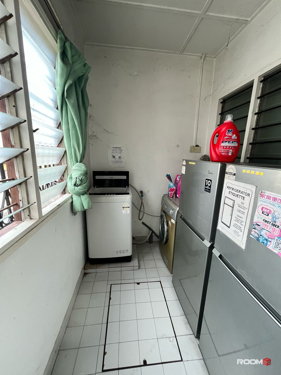 🔥LOW DEPOSIT🔥🚩SS21 DAMANSARA UPTOWN SPACIOUS QUEENBED MIDDLE ROOM FO RENT🏠WALKING  TO UPTOWN , THE STARLING MALL✨
