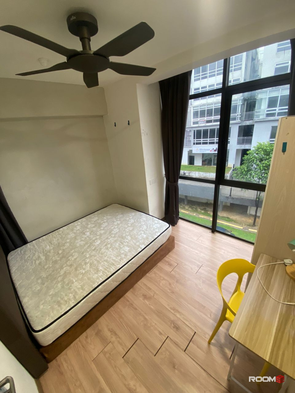 🔥 Move In Today | Room Rental Near MRT 🚆🏡