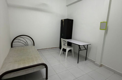 🔥MURAH-MURAH🔥🚩SECTION17 PETALING JAYA MIDDLE ROOM FOR RENT🏠